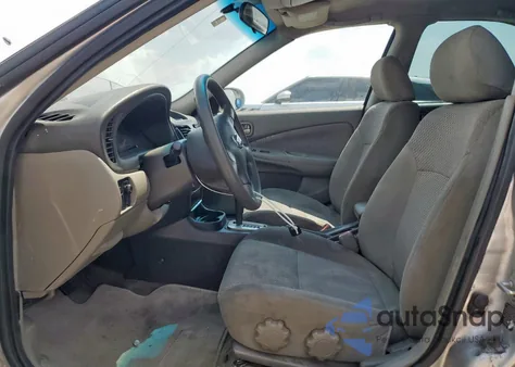 2004 Nissan Sentra 1.8 z USA, uszkodzony, nr VIN 3N1CB51D94L875823